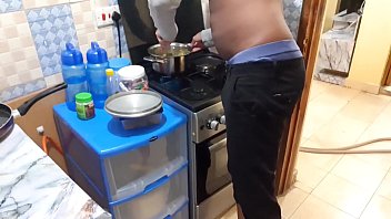 Preview 3 of Amateur Manyak Russian - Nyumba Ya Malaya Tunakaa Uchi Tu