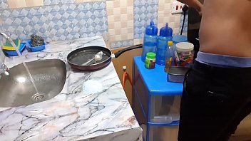 Preview 4 of Amateur Manyak Russian - Nyumba Ya Malaya Tunakaa Uchi Tu