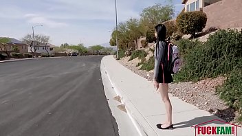 Preview 1 of Back Pee - 20 a&ntilde_os virgen masturbandose
