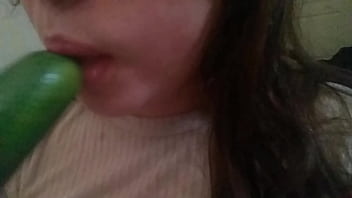 Preview 3 of Avca Adams - Lilyrabbit come pepino