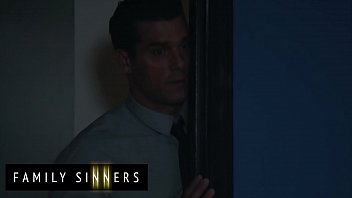 Preview 1 of Full Nedu Dance - Stepdaughter (Gina Valentina) is so thirsty for her dad&#039_s cock - Family Sinners