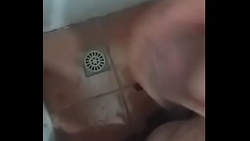 Preview 3 of Gdp E39 - Tocando uma gostosa