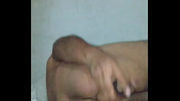 Preview 1 of Thai Blackalley - culo pide dildo