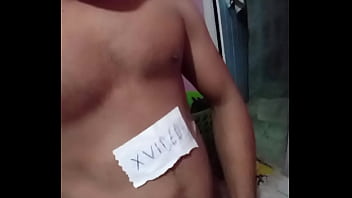 Preview 3 of Young Teen Girl Sex In Bus - V&iacute_deo de verifica&ccedil_&atilde_o