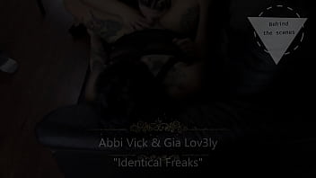 Preview 4 of Porn Asu - Identical Freaks Abbi and Gia