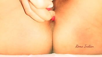 Preview 1 of Porndol Com Sax Video S - Hot Desi Take Toothbrush in tight ass