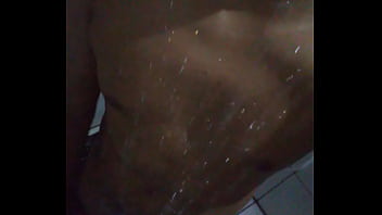 Preview 2 of Luna Star Talk Dirty - Punhetando no banho 22 cm