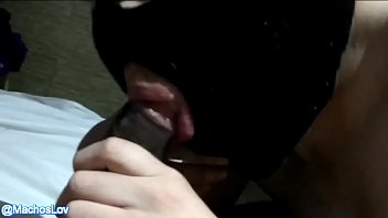 Preview 3 of Cmnm Lesbian Masturbating - Chupando pica negra