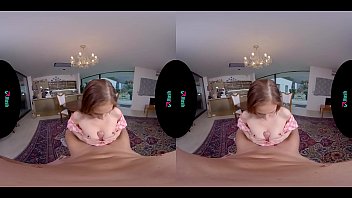 Preview 2 of Fast Taim Saxhindi - VRHUSH Antonia Sainz distracts you from watching TV