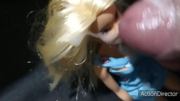 Preview 3 of Miss Kullu Manali - Lechita para Barbie vestido azul