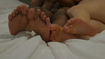 Preview 4 of Www Xxxvidoo - Airing Out Stinky Feet