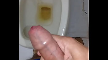 Preview 2 of Xanxx Son Mom - Vai um leitinho a&iacute_?