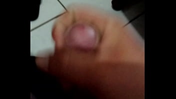 Preview 2 of Sexy Mom Sleep Son To Fucked - Em casa de Boa