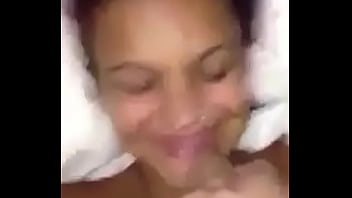 Preview 4 of Young Son Old Momsex - Bebendo t&ocirc_ leite