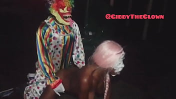 Preview 4 of Xxxxvidesc - The true definition of a cream pie