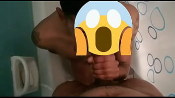 Preview 3 of Gonissins Sex - Hetero se le para y me hace que se la mame