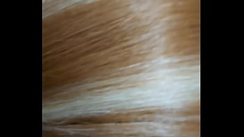Preview 1 of Jabar Xxx Sex - Empacotador do mercado se ofereceu para me ajudar a trazer as compras para casa! Logo ca&iacute_ de boca no pau do gurizinho!