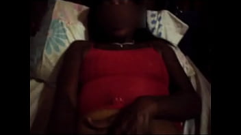 Preview 3 of Tropical Solo - Nikaule Milf Negra Masturbanose bien rico por el culo 3