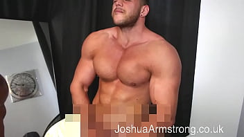 Preview 4 of 499 Yuzu - Tanned hunk cumming