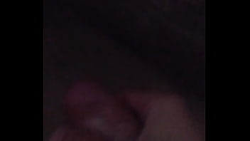 Preview 1 of Kyle Milf - Afim de criar um grupo de surub&atilde_o no whatts