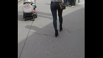 Preview 2 of Clube Priv - The best off Czech steers ass