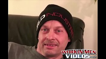 Preview 1 of Xnxmovies Sexx - Old amateur man loves masturbating while we watch him do it