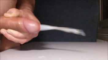 Preview 2 of Cassidy Playing A Video - Mein spritz