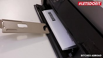 Preview 1 of Abusadas Por Papa - LETSDOEIT - Petite Girl Gets Anal From Her Lover Before To Go On Their Trip (Zazie Skymm &amp_ Nikki Nuttz)
