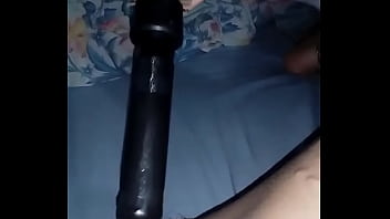 Preview 4 of Cumshot On Sauna - Ma copine se gode avec une brosse