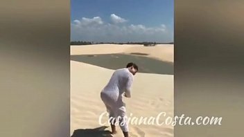 Preview 2 of Spesial Animal Porn - ninfetinha quer mamar na pica e foder de quatro
