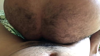 Preview 3 of Fucking My Older Hairy Mom - Me Follo a empleado del centro comercial
