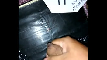 Preview 1 of Big Black Analysis - Eyaculando leche Nica