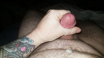 Preview 4 of Young Yh Porn - Mike masturbate and cums
