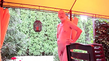 Preview 2 of Borwap Bokep Ngentoti Bni Kawan - Nackedei geht nackt hin und her 008