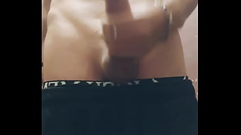 Preview 3 of Cavin Cru - Mucha leche