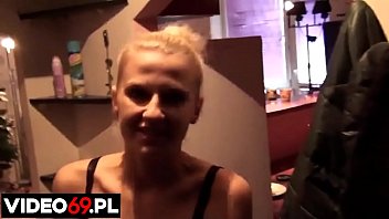 Preview 1 of Firm Booty - Polskie porno - Prywatna wizyta domowa