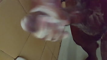 Preview 2 of Young Presley - Paja en la ducha
