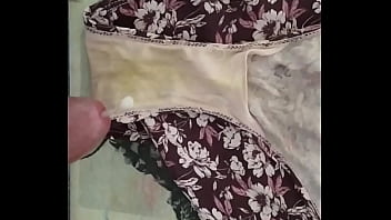Preview 4 of Disko Pab Xxx Videos - Corrida en bragas de mi mujer 101