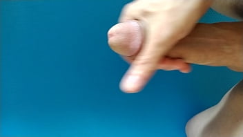 Preview 1 of Spanking Glamor - Paja y corrida sobre esterilla