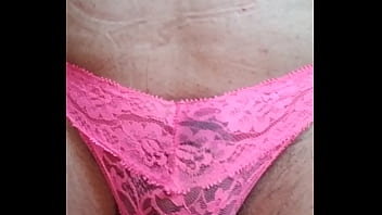 Preview 4 of Mariyam Miabi - Hola ando estrenando me compre una tanga y un arete les gustan