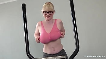 Preview 1 of Cute Unknown - Casey D workout