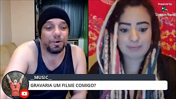 Preview 2 of Dirty Anal - PORNSTAR EMI RIPPI RESPONDENDO PERGUNTAS PICANTES E INDECENTES DO PUBLICO