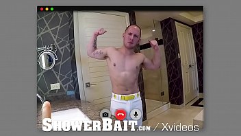 Preview 1 of Sex Xxxeo - ShowerBait Intruder Alert Gets Caught And Fucked