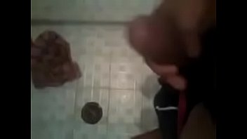 Preview 1 of Johnny Sins Shoe Store - V&iacute_deo de verificaci&oacute_n