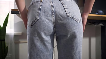 Preview 4 of Brioke Wyldejemes Deen - Milf Secretary In High Weist Jeans Teases Her Nice Butt