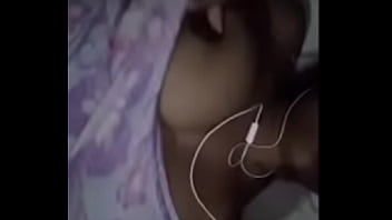 Preview 2 of Xxxold Women - Chica de Facebook muestra las tetas en directo