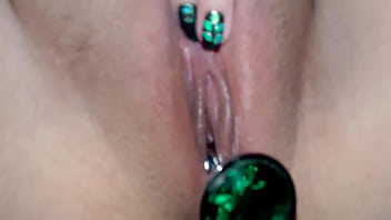 Preview 2 of 2 3d Shemale - Masajeando mi conejita caliente