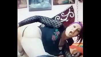 Preview 3 of Aenimal Dog Zoo - Laura jugando con un dildo gigante