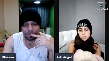 Preview 1 of Novinha Fedendo Com Cachorro - PORNSTAR TEH ANGEL REVELA&Ccedil_&Atilde_O DO PORNO BRASILEIRO RESPONDENDO PERGUNTAS PICANTES E INDECENTES DO PUBLICO