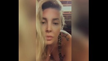 Preview 4 of Bra Cumshot Norway - Samantha Saint 7